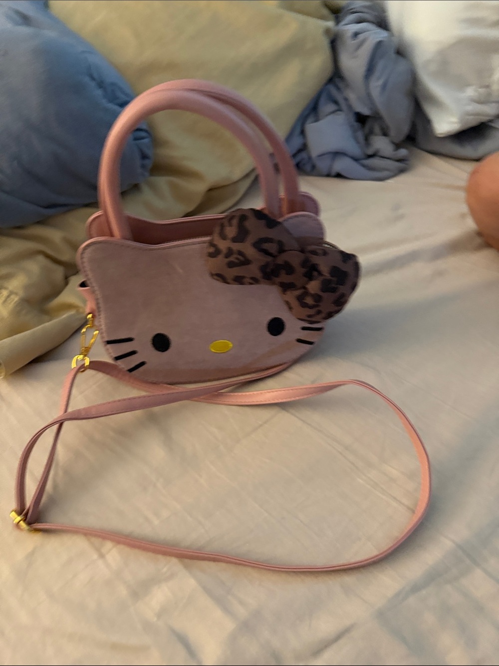 Pink Novelty Cat-Shaped Mini Crossbody Bag with Leopard Bow